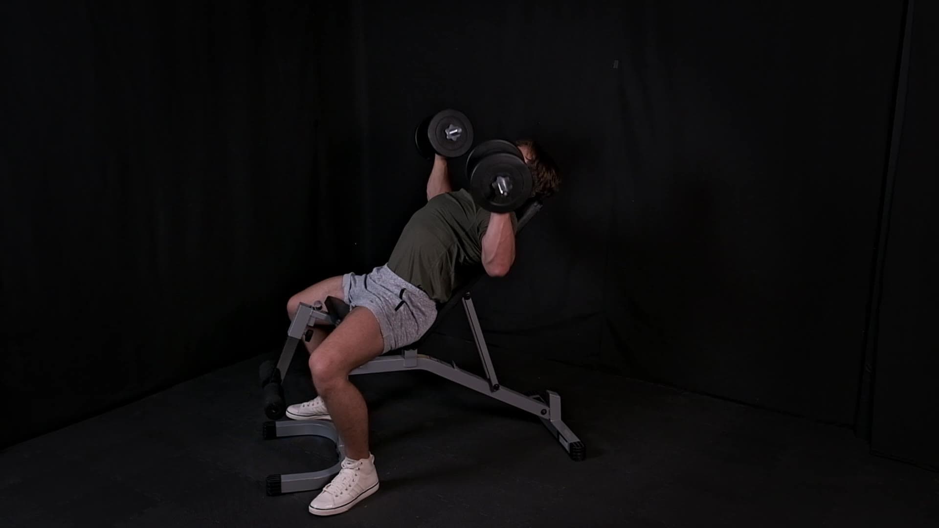 Dumbbell Incline Bench Press