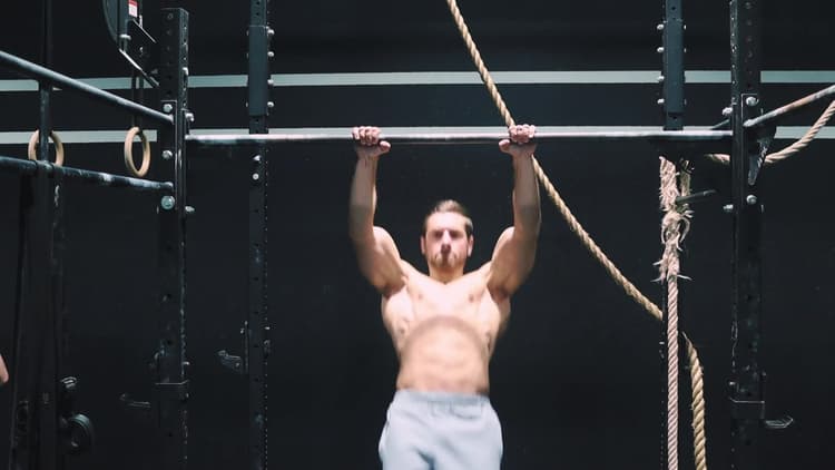 Muscle Up lernen: Die komplette Schritt-für-Schritt-Anleitung